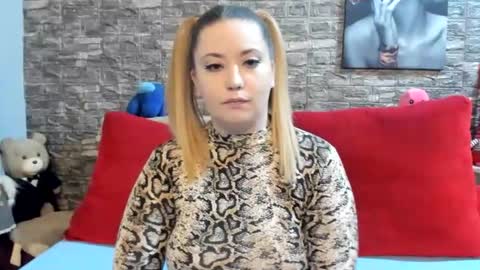 Snapshot of kalindahot chatting on 02-07-26, 06:55 kalindahot online show from 02-07-26, 06:55