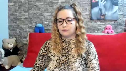 Snapshot of kalindahot chatting on 02-18-26, 07:10 kalindahot online show from 02-18-26, 07:10