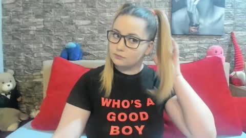 Snapshot of kalindahot chatting on 04-04-26, 06:05 kalindahot online show from 04-04-26, 06:05