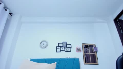 Kamilalopez online show from 03-01-26, 10:23