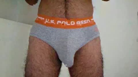 Snapshot of kamarasa69 chatting on 02-12-25, 07:44 Kamarasa69 online show from 02-12-25, 07:44