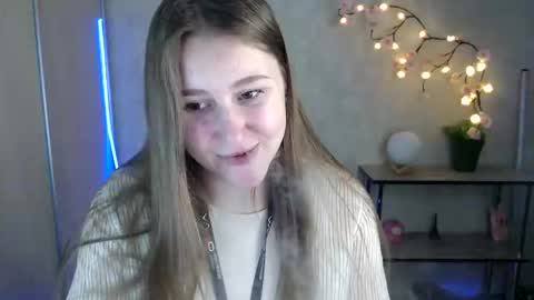 kamilla_love_ online show from 05-22-26, 01:28