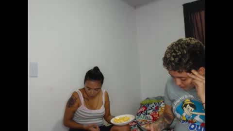 kammy   y   camila online show from 04-17-26, 12:30