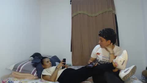 kammy   y   camila online show from 05-19-26, 11:11