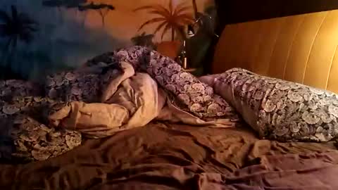 Kane Santiago online show from 04-09-26, 05:51