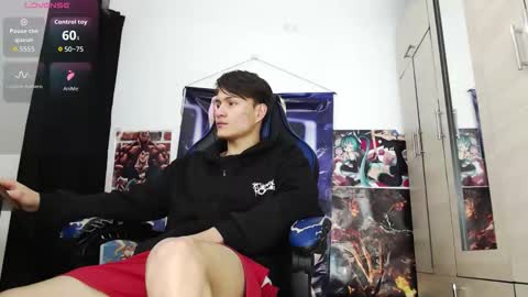 Snapshot of kanekixxxhot chatting on 01-06-26, 12:42 andres online show from 01-06-26, 12:42