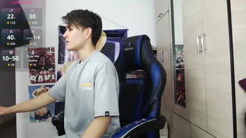 Snapshot of kanekixxxhot chatting on 02-08-26, 12:41 andres online show from 02-08-26, 12:41