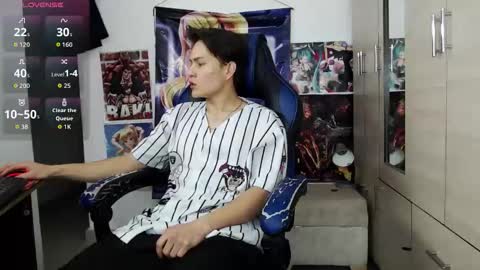 Snapshot of kanekixxxhot chatting on 02-16-26, 12:23 andres online show from 02-16-26, 12:23