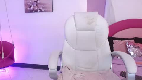 kaoryy_1 online show from 06-02-26, 11:23