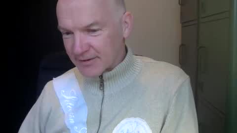 Robbie online show from 04-14-26, 05:02