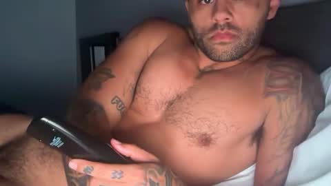 Snapshot of kaptanhook9 chatting on 03-21-26, 01:54 kaptanhook9 online show from 03-21-26, 01:54