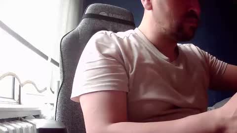 karasimsek54 online show from 04-04-26, 08:56