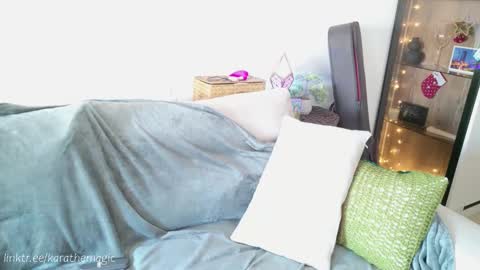 I am here around 5am GMT karathemagic online show from 02-22-25, 07:56