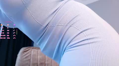 Snapshot of karen_brave chatting on 02-12-26, 10:05 karen online show from 02-12-26, 10:05