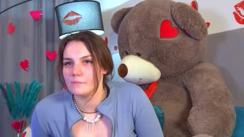 Snapshot of karenclarks chatting on 02-19-26, 08:16 Karen online show from 02-19-26, 08:16