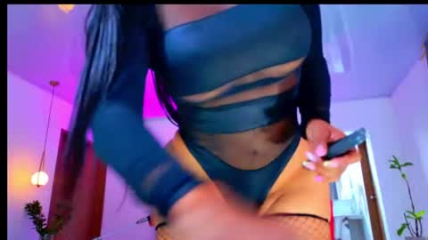 Snapshot of karina4squirt chatting on 06-15-26, 08:00 karina4squirt online show from 06-15-26, 08:00