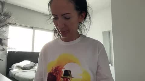 Karina online show from 04-02-26, 10:13