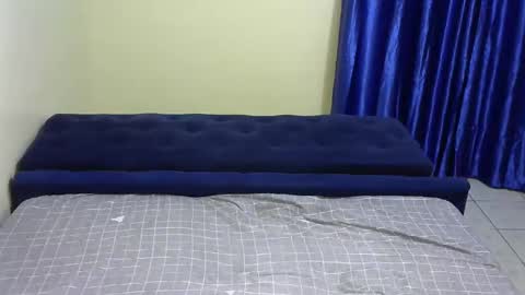 karinda_d online show from 03-09-26, 01:20