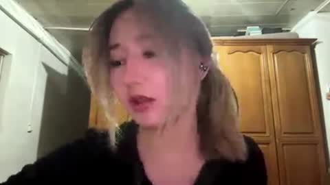 karissagius online show from 06-24-26, 10:03