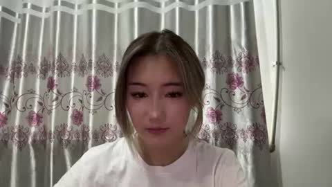 karissagius online show from 08-05-26, 04:15