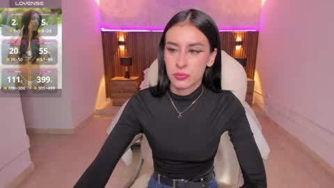 Snapshot of karlaa_james chatting on 04-22-26, 11:01 Karlaa online show from 04-22-26, 11:01