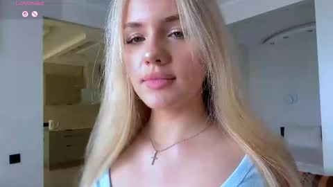 Olivia online show from 03-27-26, 10:04