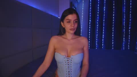 Snapshot of karlijntimmer chatting on 02-12-26, 09:54 Karlijn online show from 02-12-26, 09:54