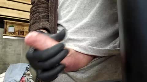 Snapshot of karlmeirio chatting on 03-05-25, 06:44 Daddy Karl online show from 03-05-25, 06:44