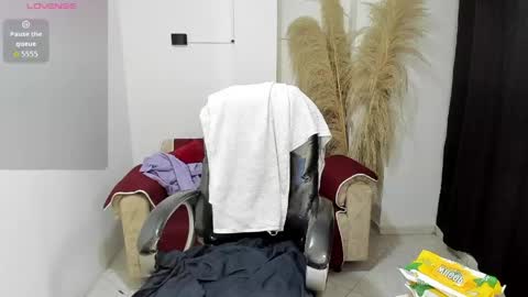 KARLYE online show from 05-29-26, 02:31