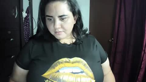 Snapshot of karol103900 chatting on 01-16-25, 11:48 Karol online show from 01-16-25, 11:48