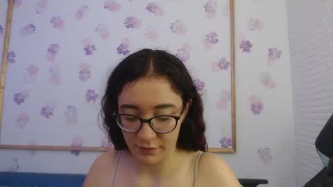 Karol online show from 05-03-26, 01:28