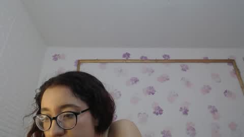 Karol online show from 05-22-26, 02:12