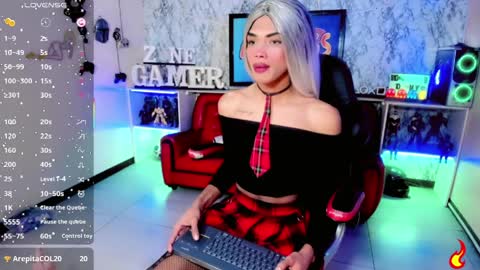 karol Vanessa   online show from 04-11-26, 08:07