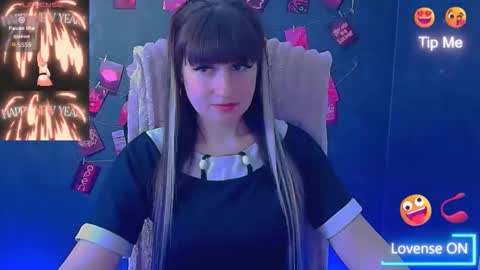 Caroline online show from 05-06-26, 06:08