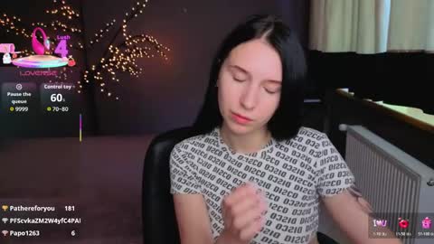 Karolina online show from 05-16-26, 10:36