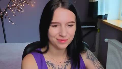 Snapshot of karolinablack chatting on 06-25-26, 06:07 Karolina online show from 06-25-26, 06:07