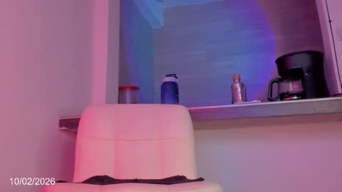 Snapshot of karoline_marin chatting on 02-11-26, 03:22 Karoline online show from 02-11-26, 03:22