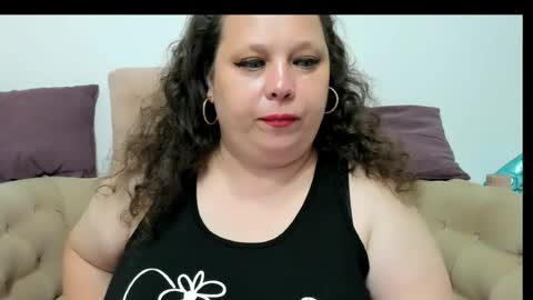 KarolineJoyy online show from 07-11-26, 07:05