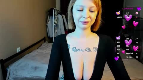 karolineneuer online show from 03-07-26, 09:45