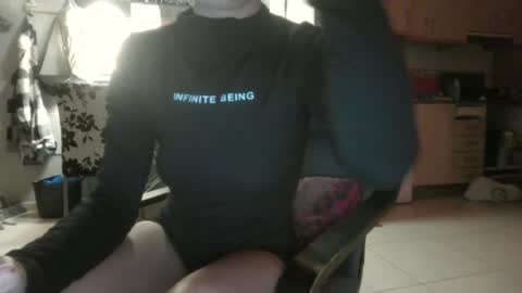Snapshot of karolstar888 chatting on 07-01-26, 02:57 karolstar888 online show from 07-01-26, 02:57