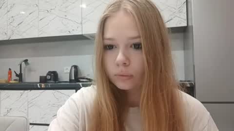 Karina online show from 06-15-26, 03:36