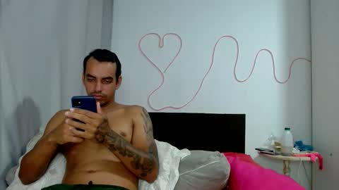 Tamires e Maicon online show from 05-05-26, 07:11
