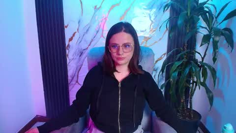 kassandra james online show from 03-25-26, 11:27