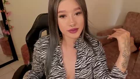 Alicia online show from 04-07-26, 09:48