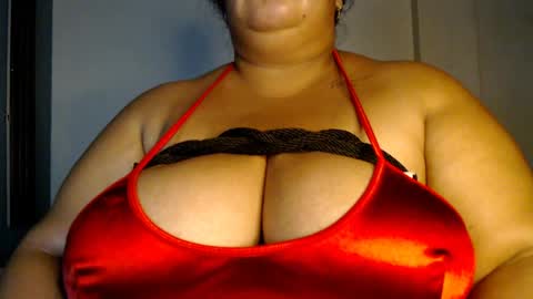 Snapshot of katalina_gomez6921 chatting on 04-09-26, 02:44 Kata online show from 04-09-26, 02:44