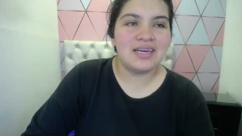 Snapshot of katalina_santana25 chatting on 07-20-26, 06:43 katalina santana25 online show from 07-20-26, 06:43