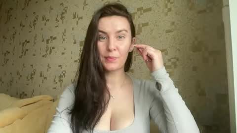 KatalinaQE online show from 03-27-26, 08:48