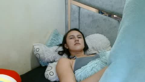Snapshot of kate_davies chatting on 07-12-26, 11:29 kate online show from 07-12-26, 11:29