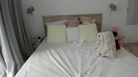 kate_redgar online show from 04-03-26, 01:53