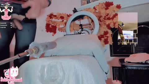 Snapshot of kate_yoshy chatting on 05-27-26, 01:57 kate the pink girl online show from 05-27-26, 01:57
